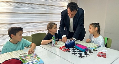 Bilgi Evleri, çocukları geleceğe hazırlıyor