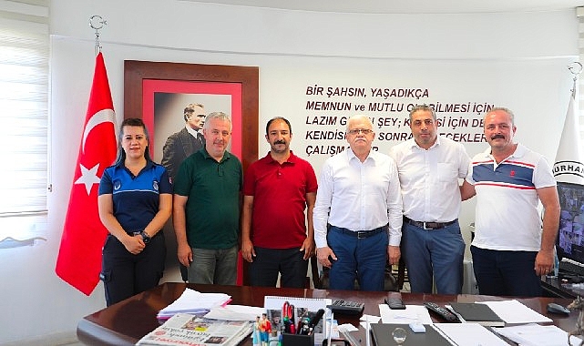 Burhaniye Belediyesi'nde en düşük işçi maaşı 11.400 TL'den 18.625 TL'ye yükseldi!