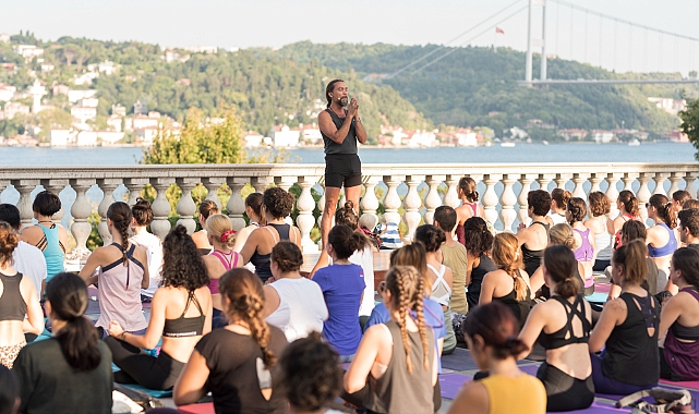 “Chris Chavez ile Müzede Yoga” 3 Ağustos Perşembe günü SSM'de