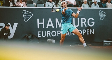Hamburg Tenis Turnuvasında Yarı Finaller ve Final heyecanı hafta sonu canlı yayınla D-Smart ve D-Smart Go'da