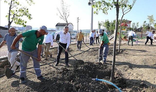 İnegöl’de 600. Fidan 15 Temmuz Şehitleri Anısına Dikildi