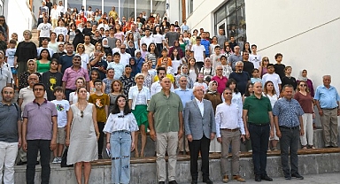 Karabağlar Belediyesi'nden başarılı öğrencilere bisiklet armağanı