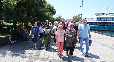 Kocaeli Büyükşehir, özel öğrencilere İstanbul'u gezdirdi
