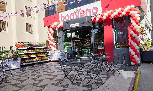Yeme içme çözümleri ile market ürünlerini bir arada sunan BonVeno, İstanbul’da açıldı