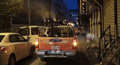 Zeytinburnu’nda Bir Gecede 6 Mahalle İlaçlanıyor