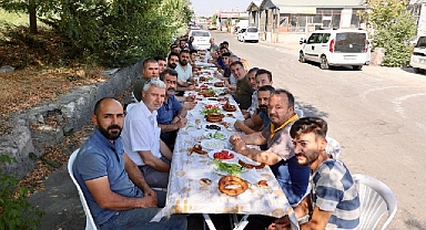 AK Parti Nevşehir Milletvekili Özgün ve Belediye Başkanı Savran, Sanayi Esnafı ile Kahvaltıda bir araya geldi