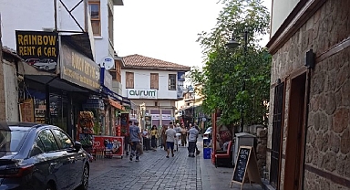 Antalya Büyükşehir pırıl pırıl bir Kaleiçi için çalışıyor