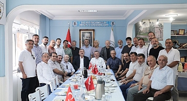 Başkan Büyükakın, Erzurum Vakfı'na konuk oldu