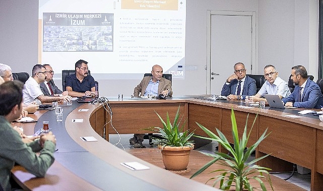 Başkan Soyer mesaiye İzmir Ulaşım Merkezi’nde başladı