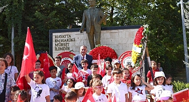Çankaya'da Zafer Coşkusu Atapark'ta düzenlenen törenle başladı
