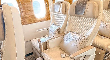 Emirates Premium Economy, ilk hizmet yılında kabin sınıfının ayrıcalıklarını deneyip keyfini çıkaran 160.000'den fazla yolcuyla göz kamaştırdı