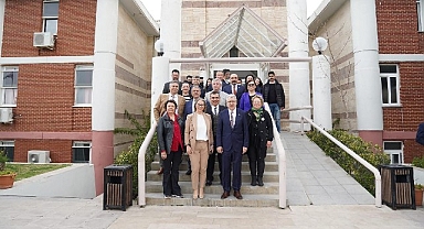 En iyiler EÜ İletişim ve Turizm Fakültelerini tercih etti