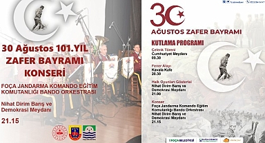 Foça'da 30 Ağustos Zafer Bayramı