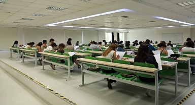 Geleceğin sanatçıları DEÜ'lü olmak için yarışıyor