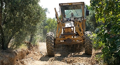 Gemlikli çiftçiye arazi yolu desteği