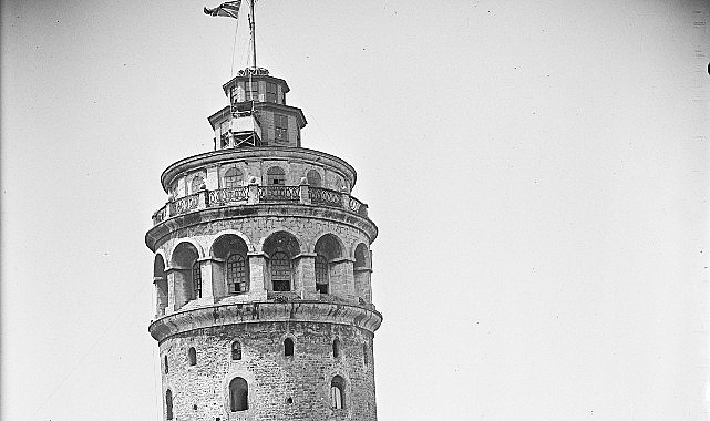 İstanbul Araştırmaları Enstitüsü’nden 7/24 ziyarete açık sergi: “Meşgul Şehir
