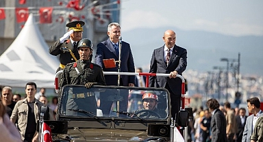 İzmir’de “Zafer” coşkusu