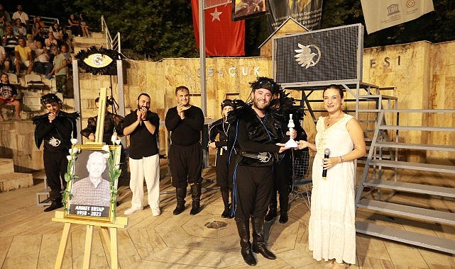 “Kargalar” Efes Selçuk’a Geldi