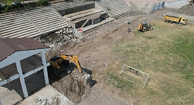 Kumluca Stadyum projesi için ilk kazma vuruldu