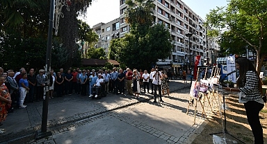 Merhum Akyarlı İzmir Kent Konseyi Parkı’nda anıldı