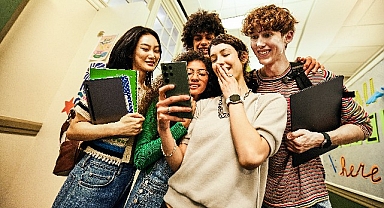 Samsung öğrenci ve öğretmenlere özel olarak akıllı telefon ve tablette Eylül ayı boyunca indirim uygulayacak