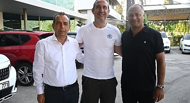 110 kişilik dev kadrodan konser sürprizi