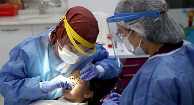 Antalya Büyükşehir’den 39 bin kişiye diş tedavisi