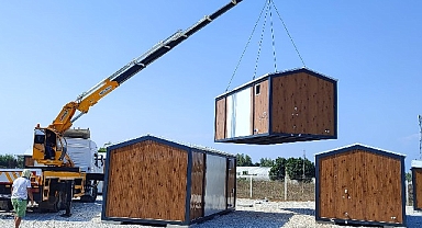 Antalya Büyükşehir'den mevsimlik tarım işçilerine destek