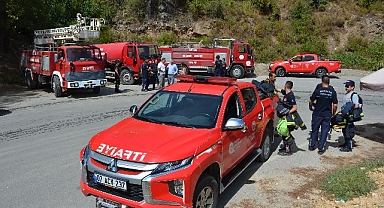 Antalya Büyükşehir ekipleri yangın sonrası da sahada