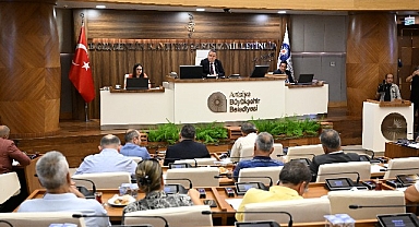 Antalya Büyükşehir Meclisi'nden Cumhuriyetin 100. Yılına yakışır karar