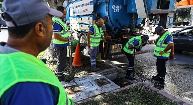 ASAT ekipleri yağmur suyu hattı temizliğine başladı