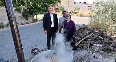 Başkan Savran, 20 Temmuz ve Yeni Mahalle'de esnaf ve ev ziyaretlerinde bulundu
