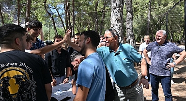 Başkan Topaloğlu’ndan öğrencilere mangal partisi