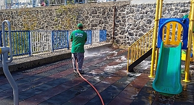 Canik’te Parklar Tertemiz