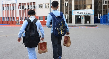 İBB’den 900 bin öğrenciye beslenme desteği