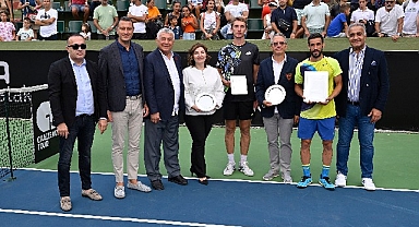 İstanbul Challenger 75. TED Open Uluslararası Tenis Turnuvası’nda şampiyon Damir Dzumhur