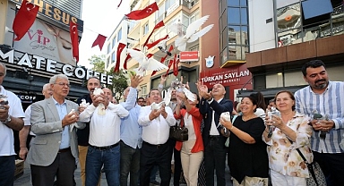Konak’ta Güvercinler Barış Umuduyla Uçtu
