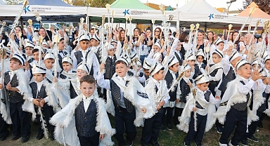 Küçükçekmece Belediyesi'nden 505 çocuğa sünnet şöleni
