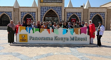 KUZEM’in işitme engelli kursiyerleri Konya'da buluştu