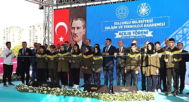 Milli Eğitim Bakanı Prof. Dr. Yusuf Tekin’in Katılımı İle Selçuklu Belediyesi Gelişim ve Teknoloji Akademisi'nin resmi açılışı gerçekleştirildi