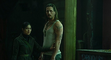 Prime Video, Merakla Beklenen Üç Bölümlük The Continental: From The World Of John Wick Dizisinin Resmi Fragmanını Yayınladı