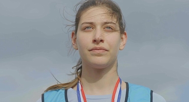 Reha Erdem Restore Edilen İlk Filmi A Ay ve Son Filmi Neandria ile İlk Kez Antalya Altın Portakal Film Festivali'nde