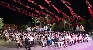 Şampiyonluk coşkusu Atapark'ta yaşandı