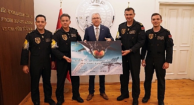 SOLOTÜRK Ekibi, Ege'ye konuk oldu