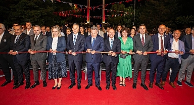 Soyer İEF'den gençlere seslendi: “Hiçbir yere gitmenize razı değiliz”