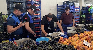 Zabıta Ekipleri Pazar Denetimi Gerçekleştirdi