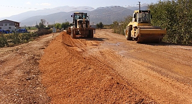 Antalya Büyükşehir Elmalı Bayralar köprüsünü yeniledi