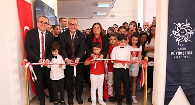 Başkan Çerçioğlu ‘Cumhuriyet’ Sergisinin açılışını gerçekleştirdi