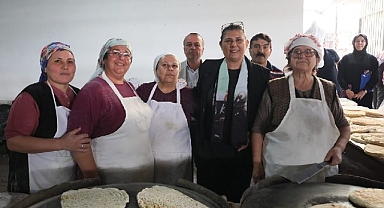 Başkan Çerçioğlu İncirliova Pazarı'nı ziyaret etti