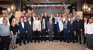 Başkan Muhittin Böcek Muhtarlar Günü'nü kutladı
